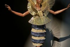 Iris-van-Herpen-in-Brisbane92